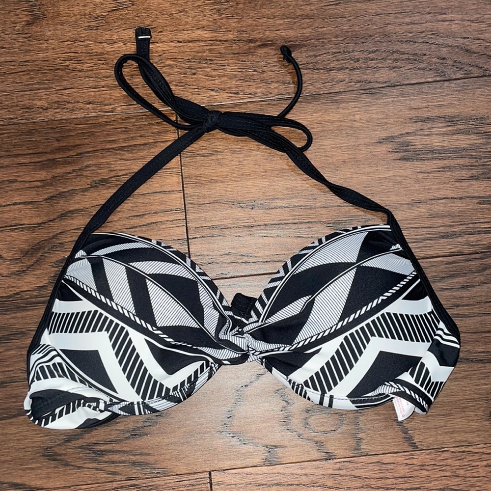 Bikini top